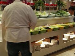 -泉福居酱骨头自助广场(南大街商业步行街店)