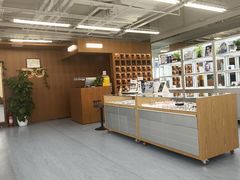 -无奔眼镜·蔡司·依视路授权店(马家堡店)