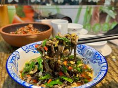 -映象潇湘·小瑶村·民族特色餐厅(植物园店)
