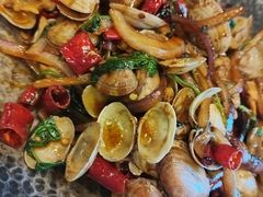 -破瓦寒窑·地摊烤羊排