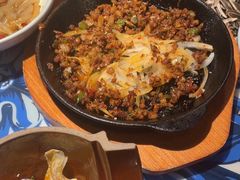 -川流不息·地道川菜·小龙虾(新松江路店)