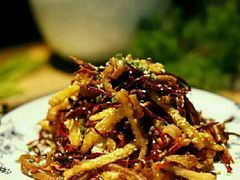 -渝半城经典川粤菜(重庆天地店)