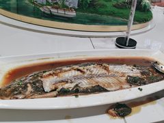 -郑庄脂渣海鲜楼(九水路店)