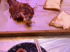 -夜火烤摊·东北烧烤酒场·老杨小黄鱼
