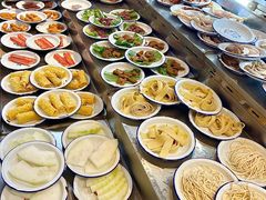 -罗二娘·鲜切牛自助火锅(罗湖东门步行街店)