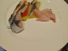 -大中华希尔顿酒店-念自助餐·嗨啤·小龙虾