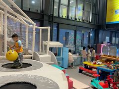 -萨卡屋亲子乐园·餐厅(龙山万物工场店)