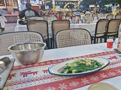 -刘姐啤酒鱼民族演艺餐厅(西街总店)