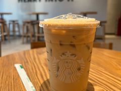 -星巴克(广州百信广场东区店)