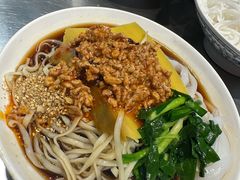 -洪记凉米线(新兴路店)
