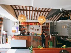 大堂-金爱烧烤(东风路店)