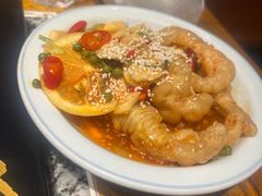 -老牌坊云南鱼豆花火锅(哈西万达店)