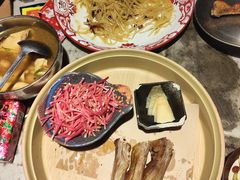 -破瓦寒窑·地摊烤羊排