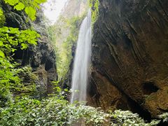 -龙水峡地缝景区