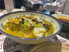 -耙吉吉川味小酒馆(本地人回头店)