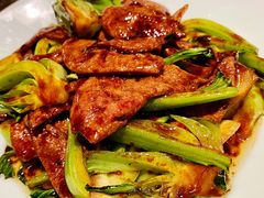 菜梗炒猪肝-菲乐餐厅(三十年经营·湖滨路店)