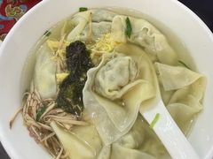 -笑来喜馄饨小笼工坊(通扬路店)