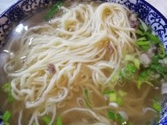 -陇上全荟兰州传统牛肉面(延吉路店)