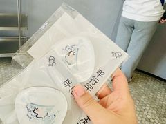 -喜茶(迪士尼小镇·平行宇宙店)