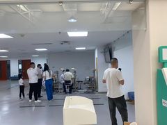 -大连何氏眼科医院