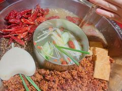 -谭鸭血老火锅(远大购物广场店)