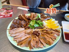 -潮界(LU·ONE凯德晶萃广场店)