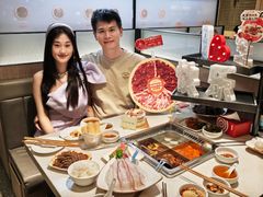 -海底捞火锅(新松江路生日主题店)