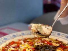 -桂二老坛酸菜鱼(三街两巷店)