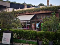 -胡桃里音乐酒馆(环亚凯瑟琳广场店)