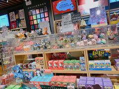 -九木杂物社(新奥购物中心店)