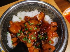 -明洞阿姨·韩式酱蟹烤肉·创意料理(三元桥店)