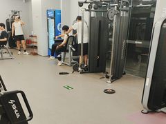 -乐刻健身铁馆(灯市口店)