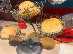 霸王酥皮叉烧包-避风塘(宝山万达店)