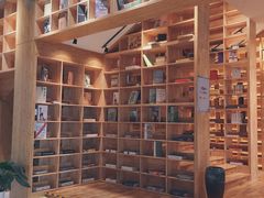 -新华书店(解放中路店)