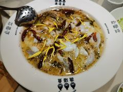 -渔语鱼酸菜鱼新川菜(来福士店)