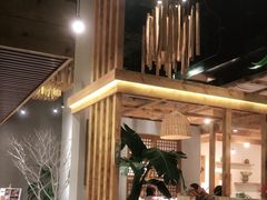 -墨居上隐·院子里火锅(峨眉店)