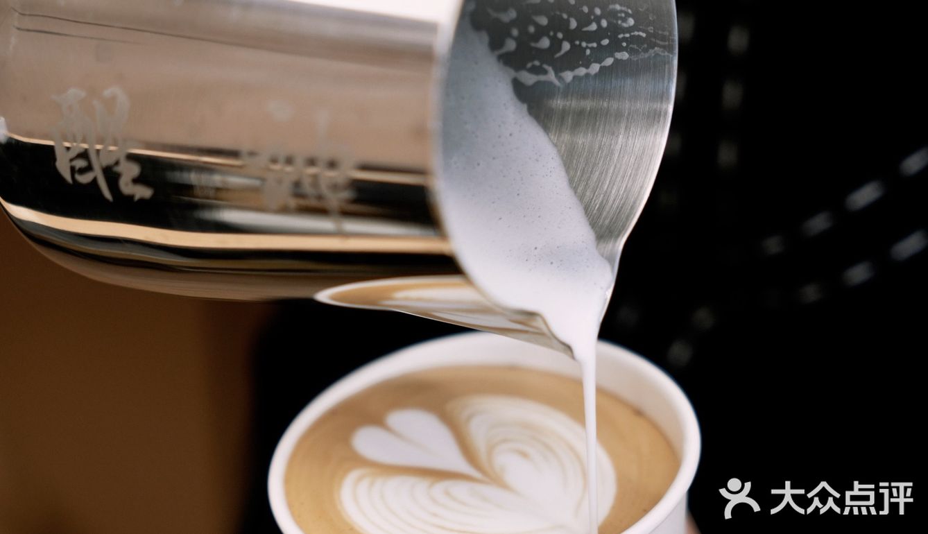 深圳新店｜10平米的小温馨｜Avg真的很好喝了