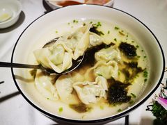 荠菜肉馄饨-老人和饭店(淮海中路店)