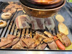 -臻牛烤肉