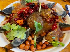 -鹤乡东北菜(崮山路店)