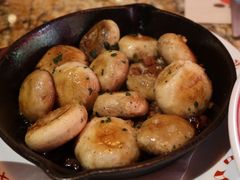 香煎火腿小蘑菇-BROWNSTONE布朗石西班牙餐厅(富城店)