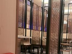 -七欣天香辣蟹火锅(闵行浦江欢乐颂店)