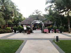 -三亚湾海居铂尔曼度假酒店