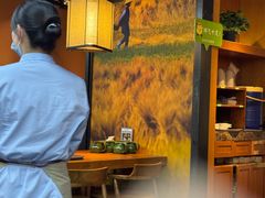 -云海肴·汽锅鸡·云南菜(天山百盛优客店)