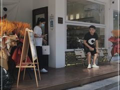 门面-雀食面包店(钟楼店)