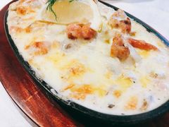 -必胜客(新中纬店)