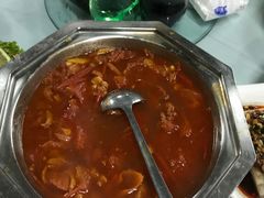 -红栌温泉山庄生态美食餐厅