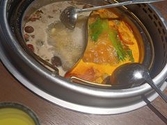 金典鸳鸯锅底-快乐小羊·内蒙牛羊肉火锅(流花中心店)