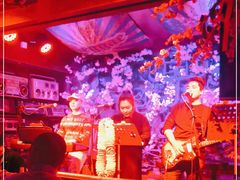 -周庄红庭演艺酒吧