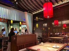 大堂-红蜡烛•瓦罐粥家常菜•夜宵(中山路店)